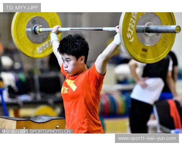 举重选手复训计划成媒体关注的励志案例